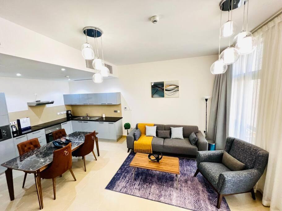 One Bedroom Apartment Muscatbay Bagian luar foto