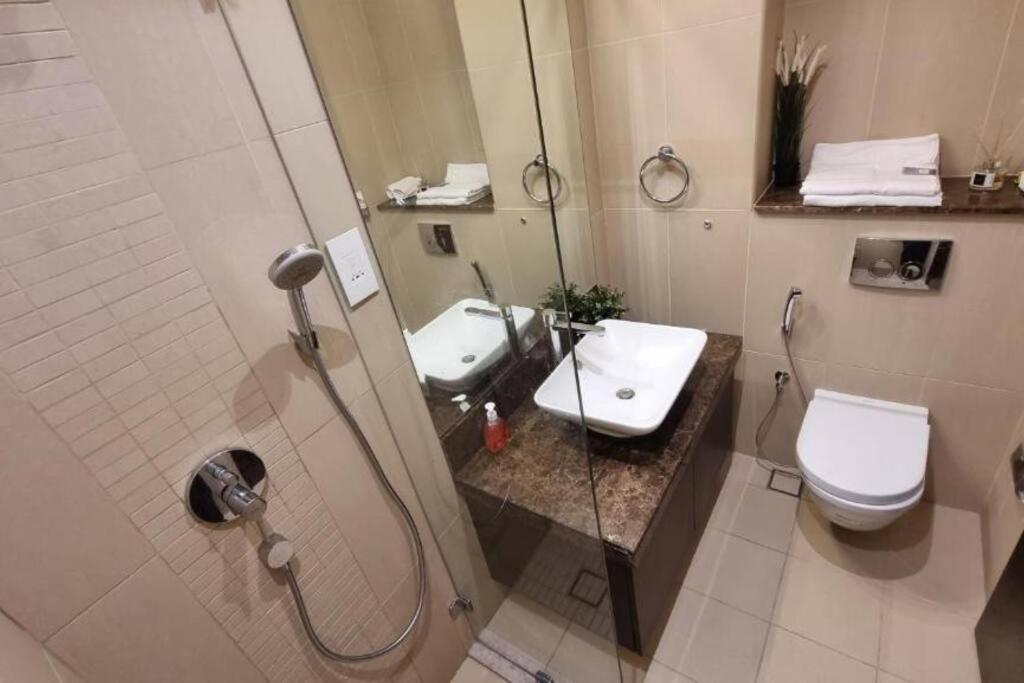 One Bedroom Apartment Muscatbay Bagian luar foto