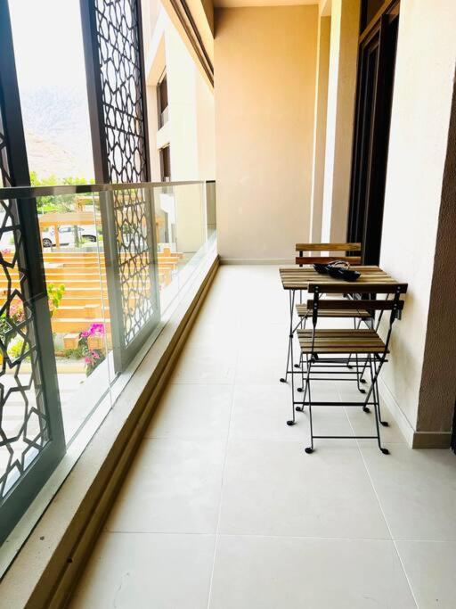 One Bedroom Apartment Muscatbay Bagian luar foto